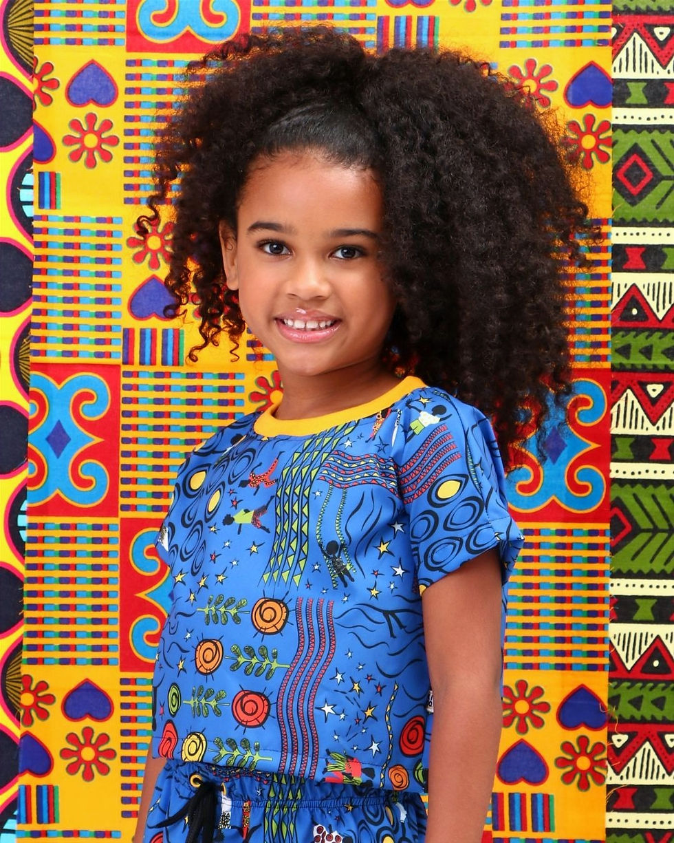 Blusinha azul estampada