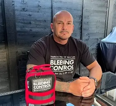 0_I-watched-my-father-bleed-to-death-after-ambulance-didnt-arrive-for-45-minutes (1).webp