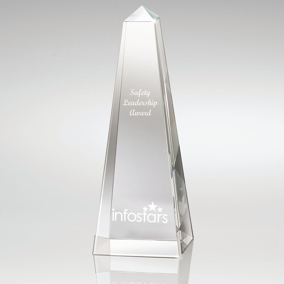 Thumbnail: Dolmen II Medium Crystal Obelisk