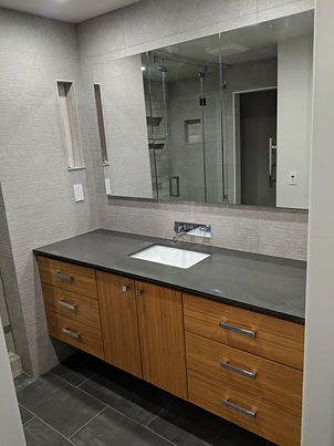 EN SUITE PHOTO WEBSITE 2 - _storage_emulated_0_DCIM_Camera_IMG_20181203_120538.JPG