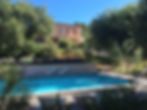 la maison d'hôte vue de la piscine