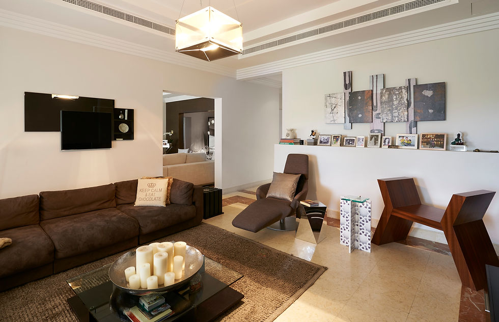 Thumbnail: QFX - Wooden Chair