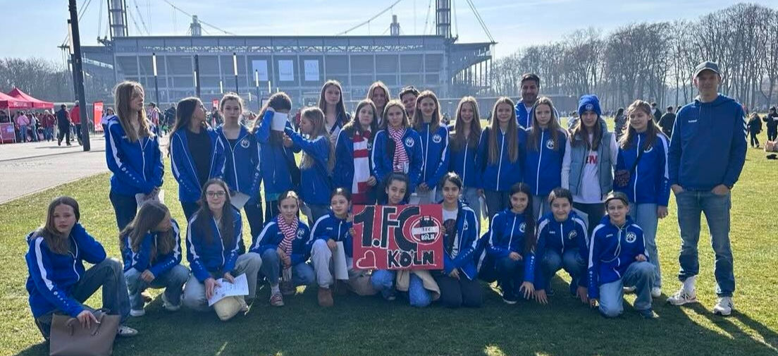teamfoto U15 Müngersdorfer Stadion in Köln SV Agrippina Köln