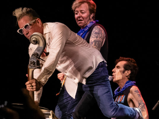 Stray Cats Strut Their Stuff @ Pier 17