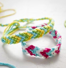 Macrame-friendship-bracelet.jpg