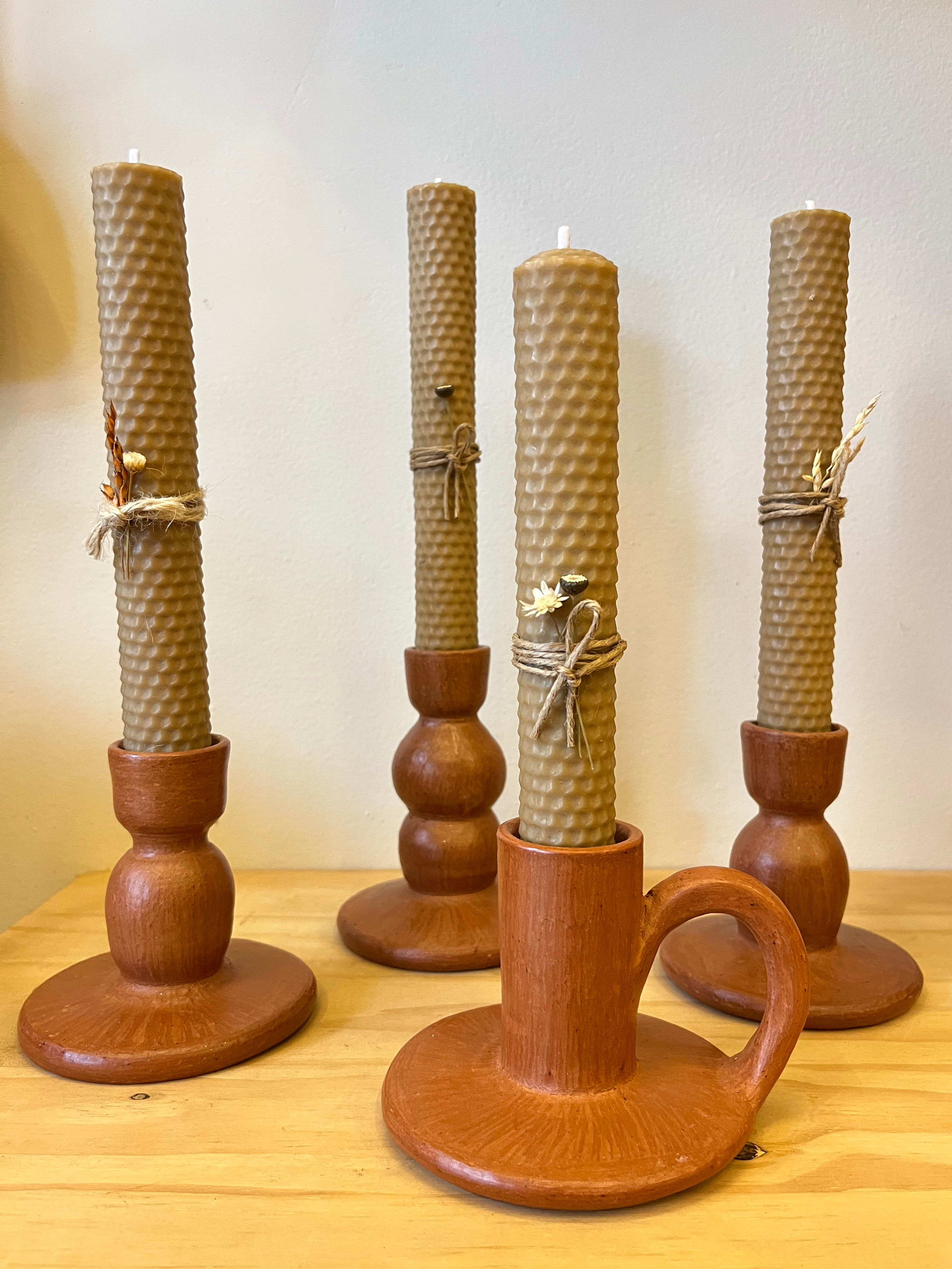 Castiçal de barro