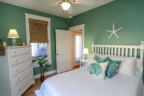 Cottage bedroom