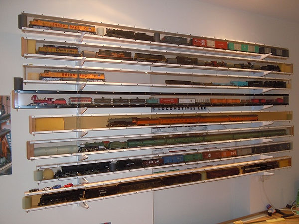 TUBE_VITRINE_1.jpg