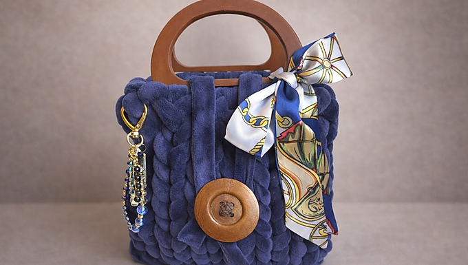 Navy Dinkee Marshmallow Bag