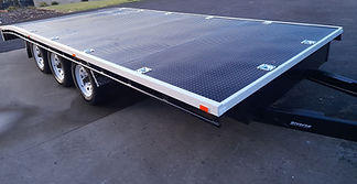 4.5T Rated Tri-Axle Flat Top Car Carrier