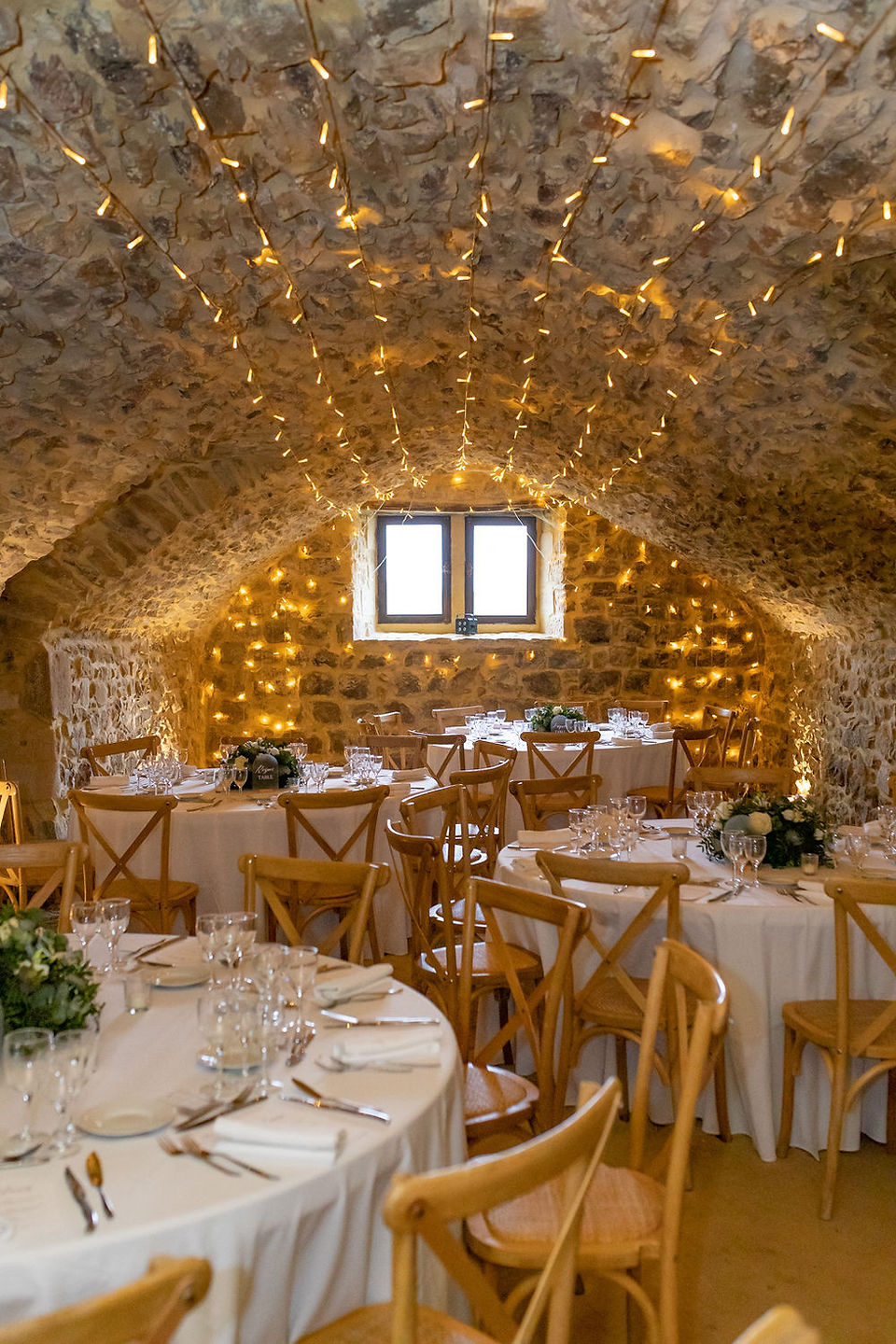 Diner dans l'espace vouté du Domaine