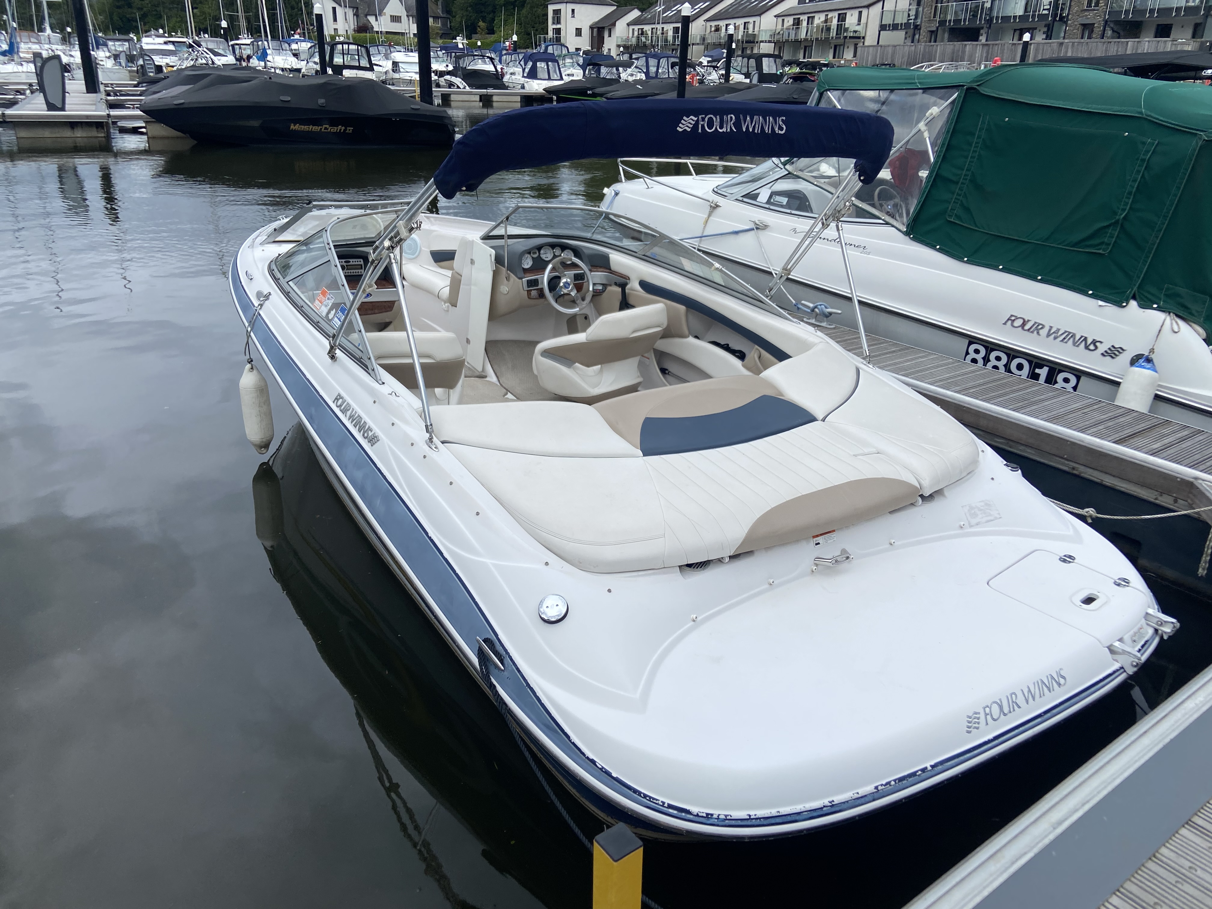 2006 Four Winns H210 image 3