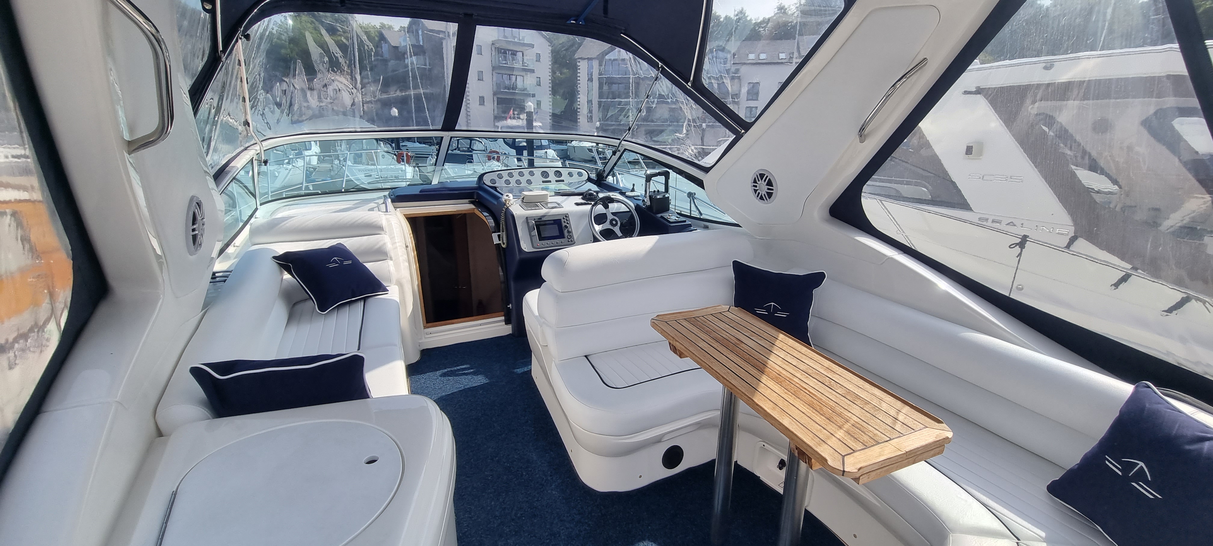 2005 Sealine S34 image 4