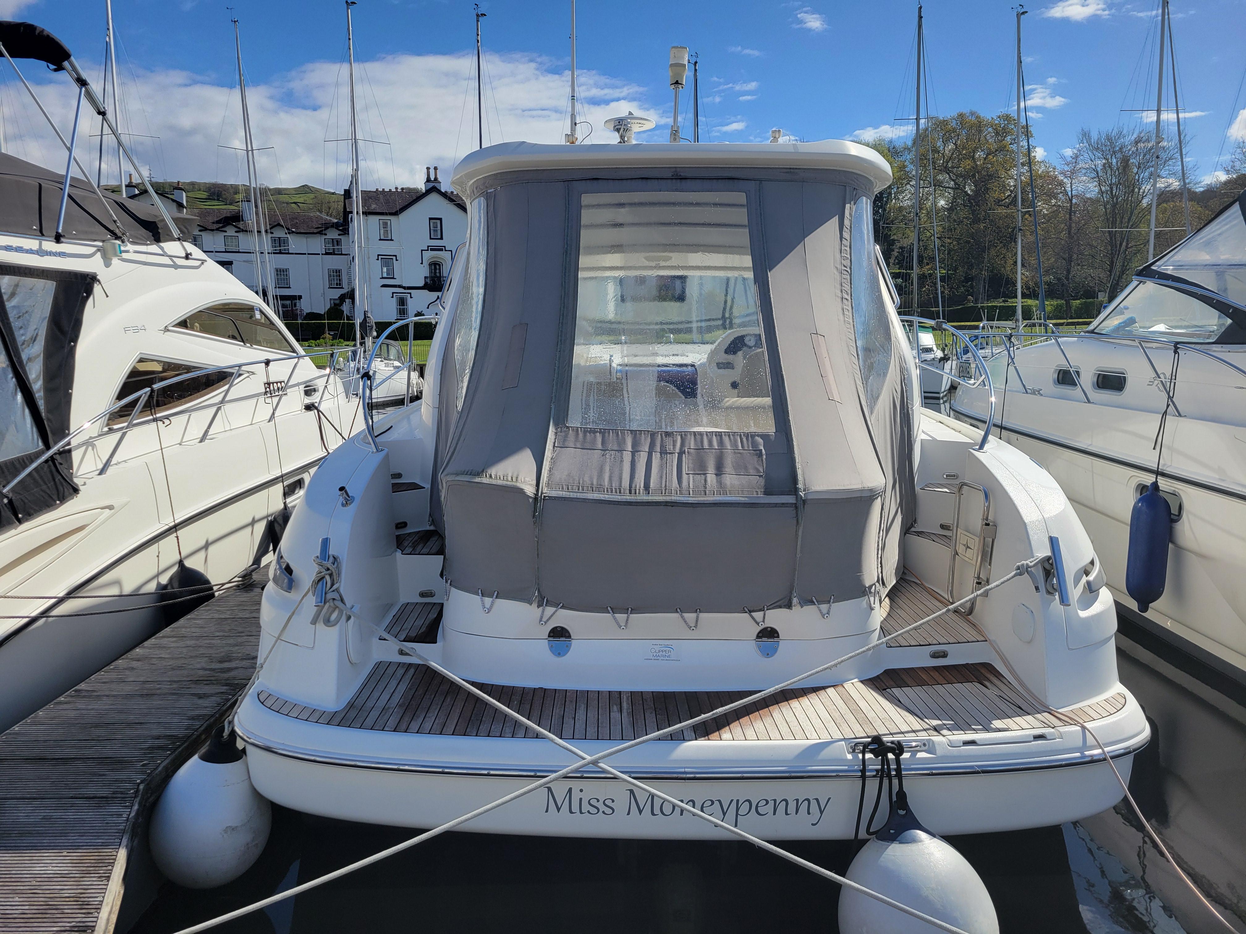 2013 Bavaria 35HT SPORT image 4