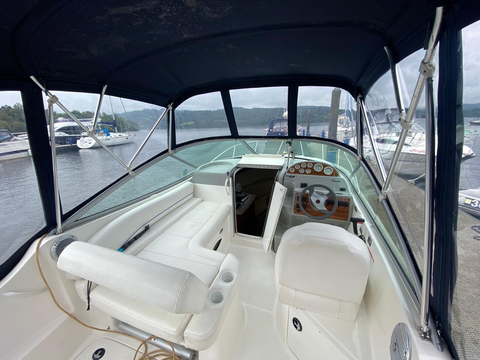 2010 Bayliner 245 image 5