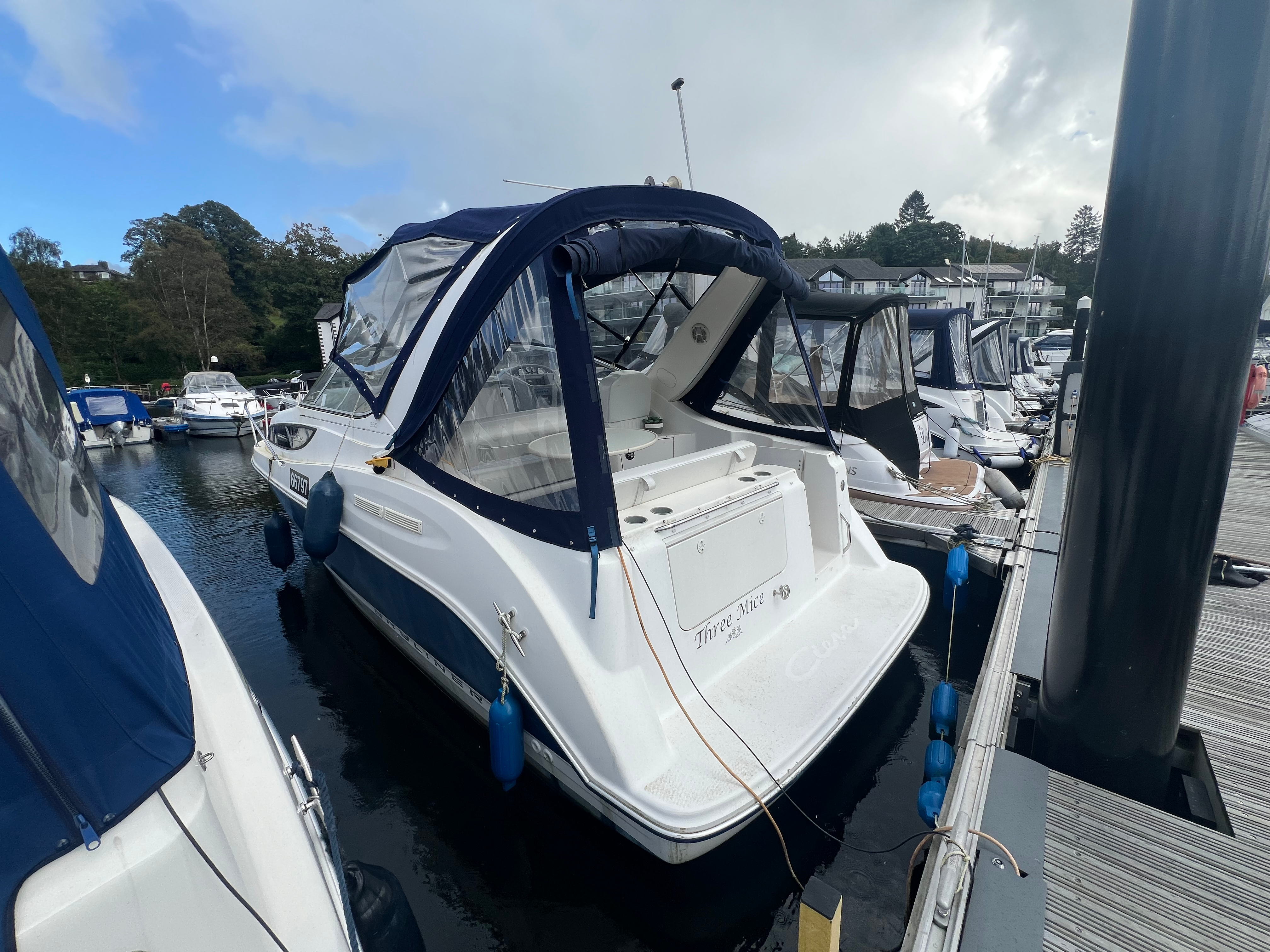 2004 Bayliner 285 image 5