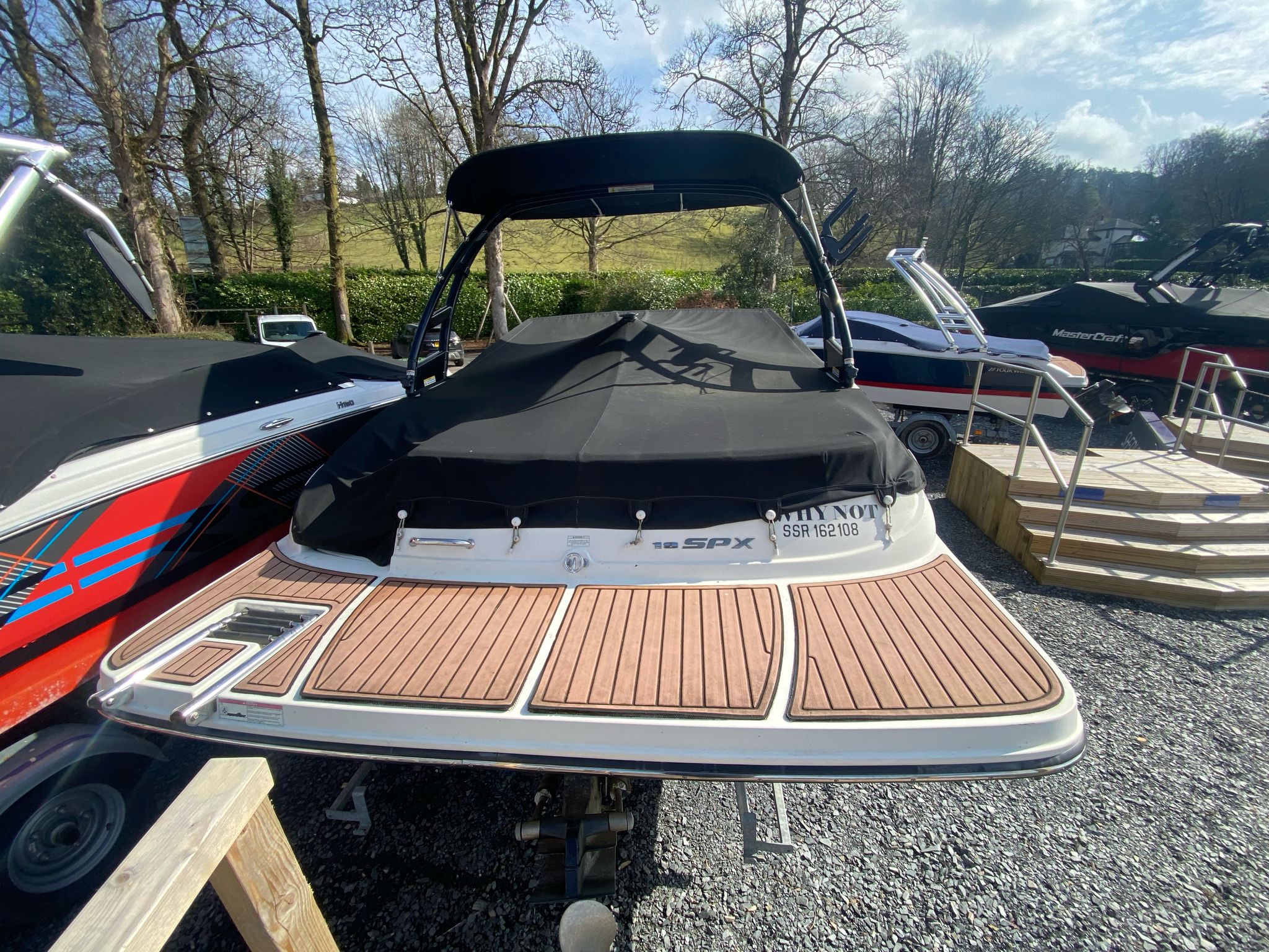 2015 Sea Ray SPX 19E image 4