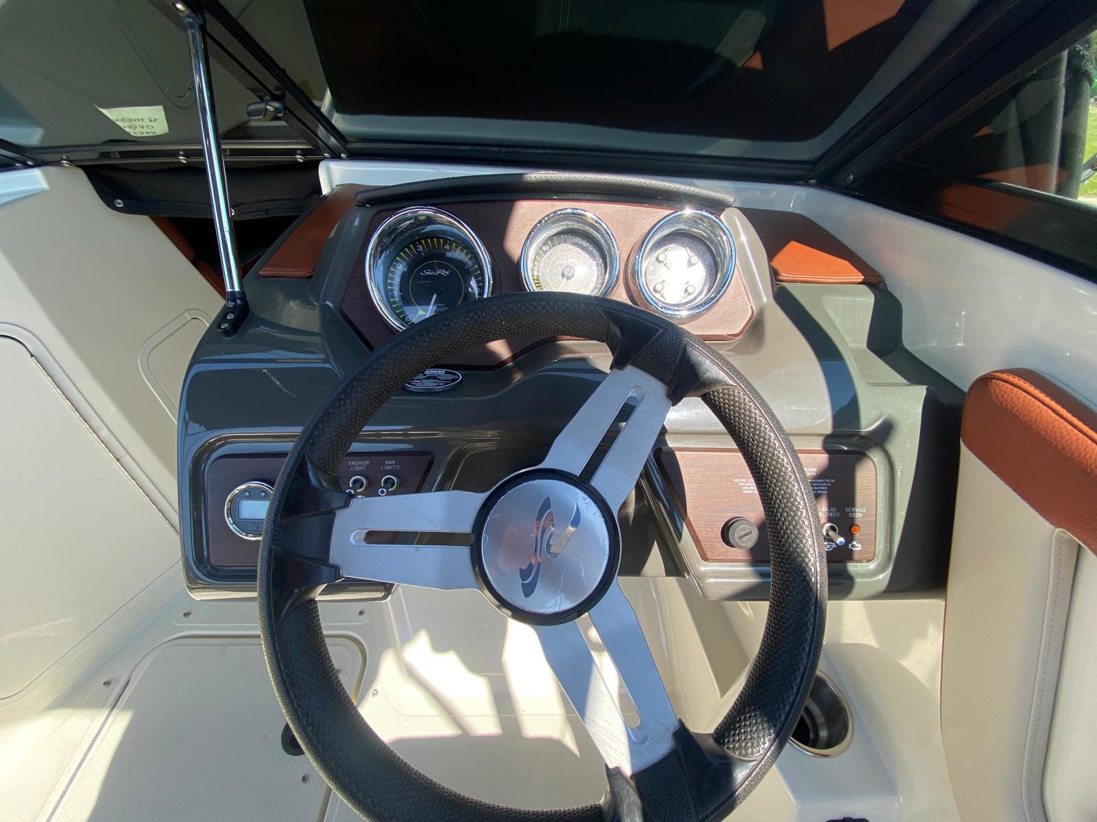 2015 Sea Ray SPX 19E image 6