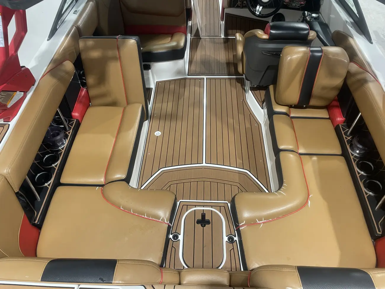 2017 Nautique GS22 image 3