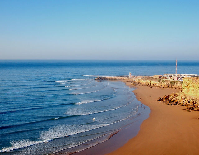 Surf House Imsouane | Longest Waves in Africa | From 299 | Sandycamps
