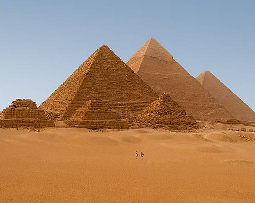 Pyramides de Gizeh près du Caire