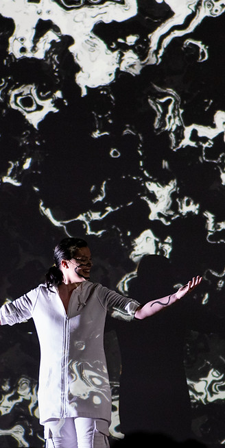 Picture of a female singer in a contemporary music opera