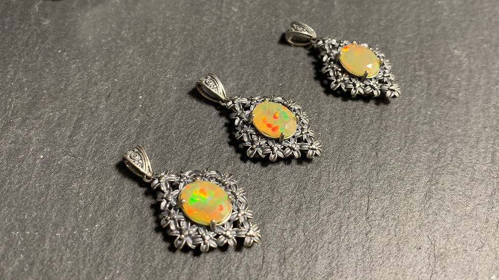 サムネイル： Opal 蛋白石吊墜