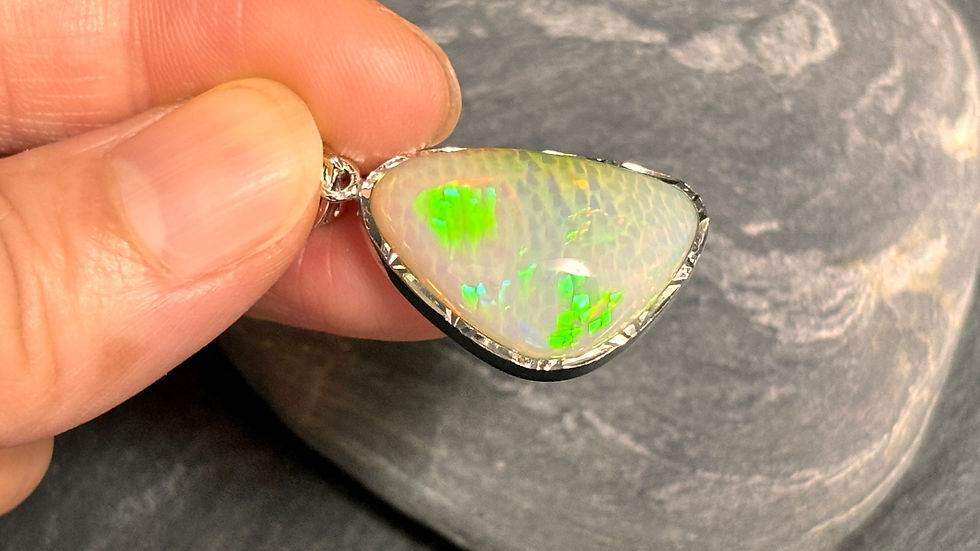 サムネイル： Opal pendants 歐泊吊墜