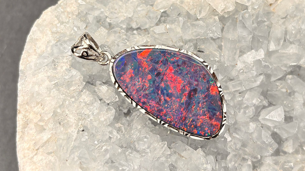 サムネイル： Blue Opal 夢幻藍歐泊