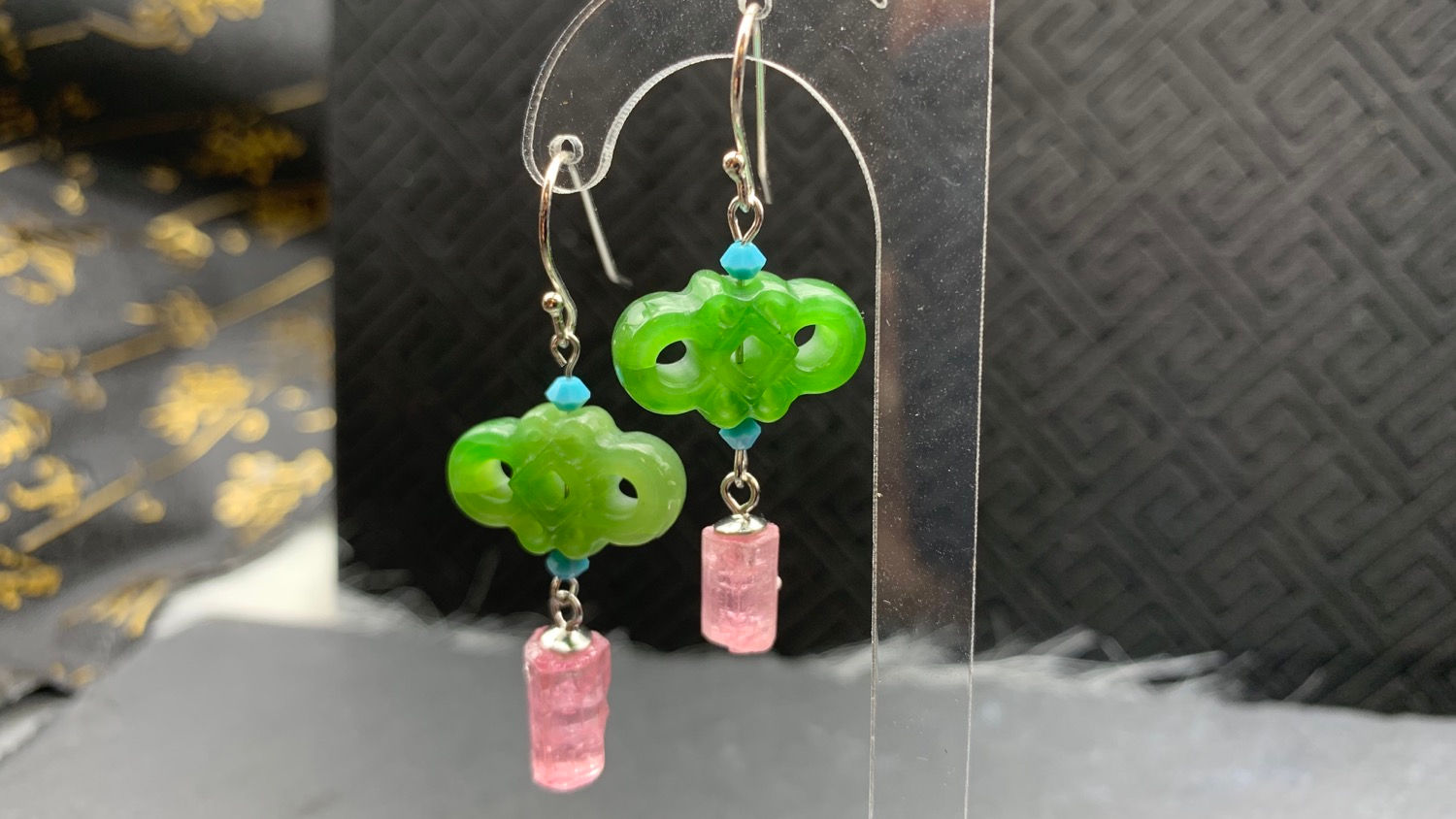 粉紅碧璽原石配和田碧玉