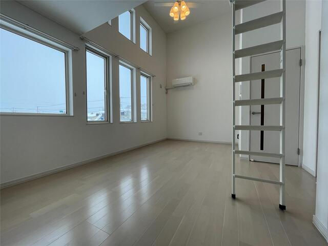 Qlarus(クラリス)202号室