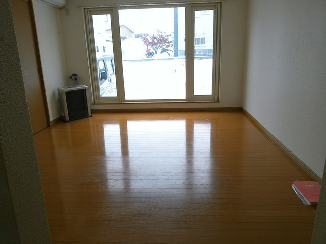 FLAT大町 102号室