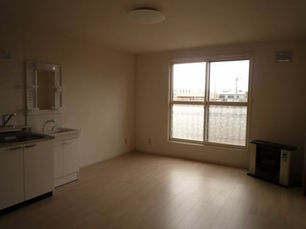 ハイツ西 3号室