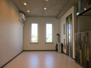 ソレイユB　104号室