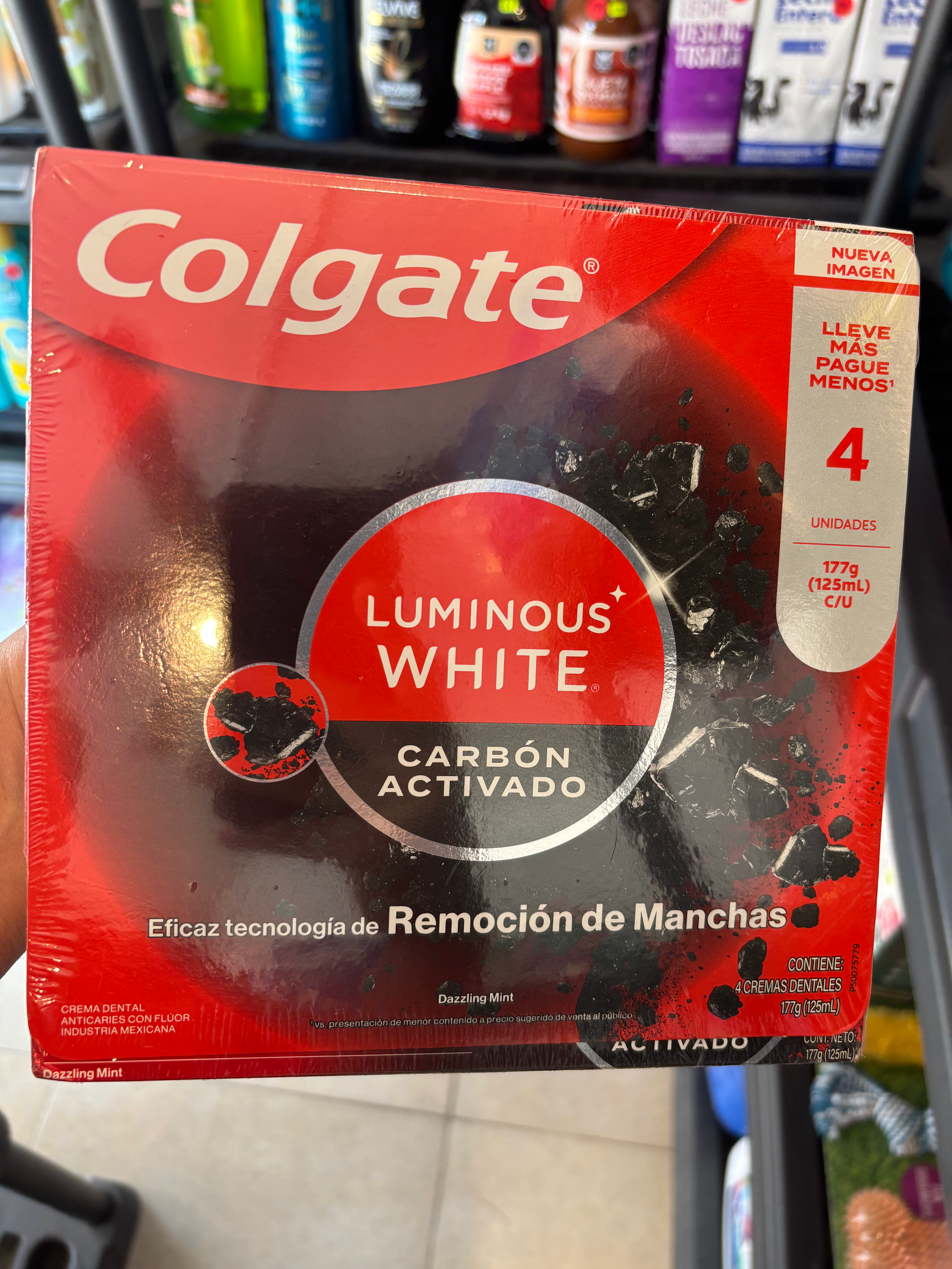 Colgate Luminous White Pasta Dental con Carbón Activado 4 pzas