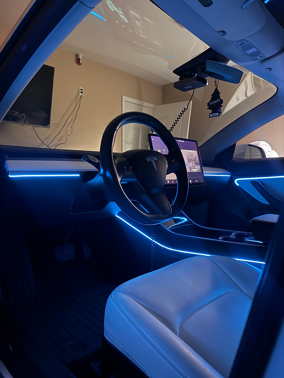 Thumbnail: 12- piece ambient lighting kit