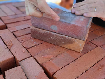 Vidéo ZOOM sur Terre Cuite des Mauges : découverte d'un savoir-faire Super Véroïne?