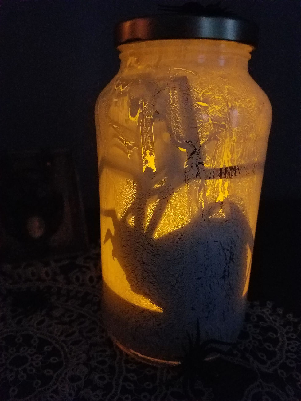 Trapped Spider Luminaries DIY - Grey's Posy