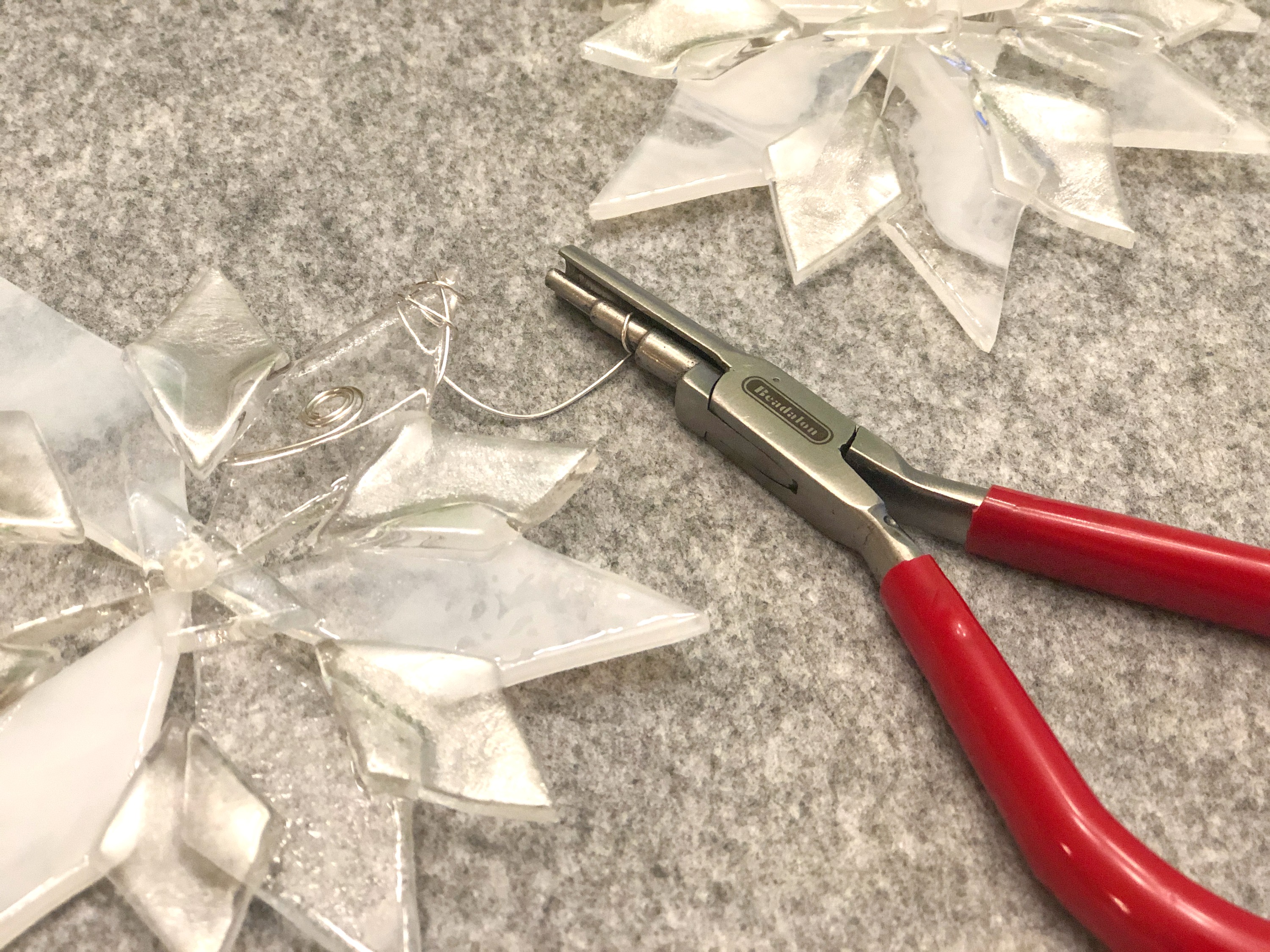Snowflake construction