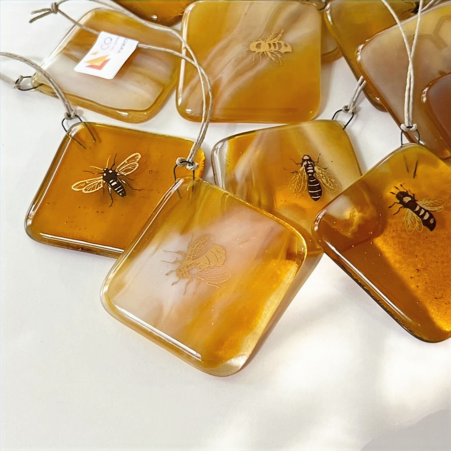 Thumbnail: Honey Ornament