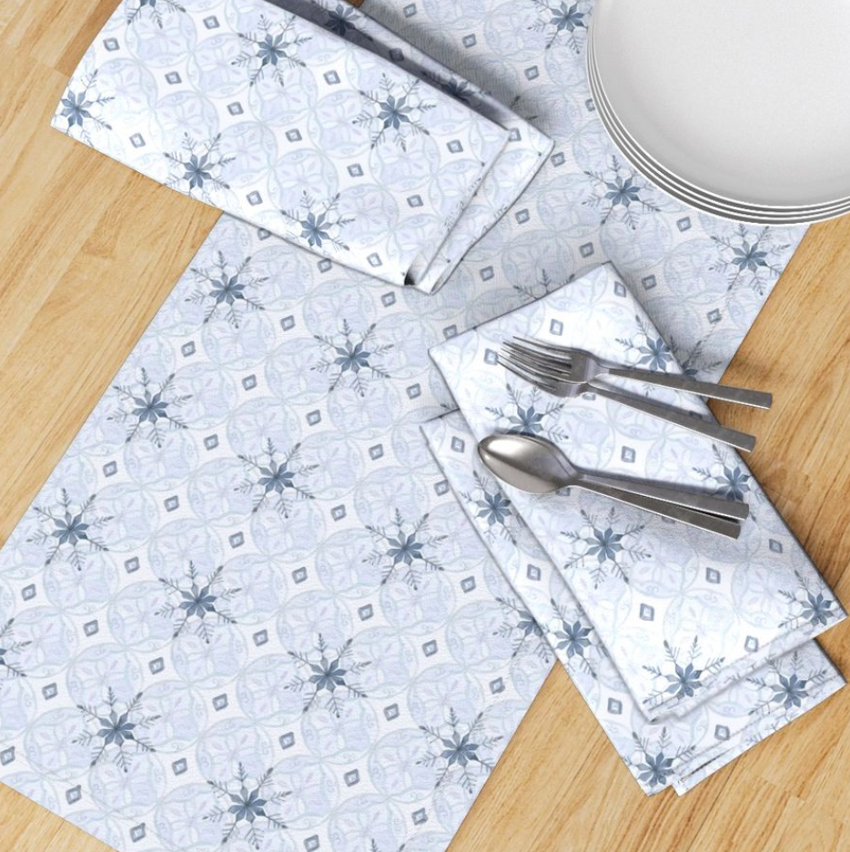 Icy Snowflake Table Runner