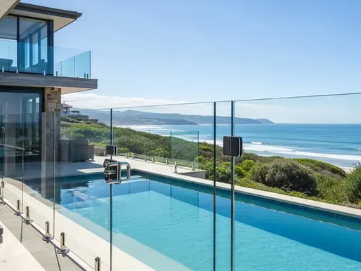 glass pool fencing