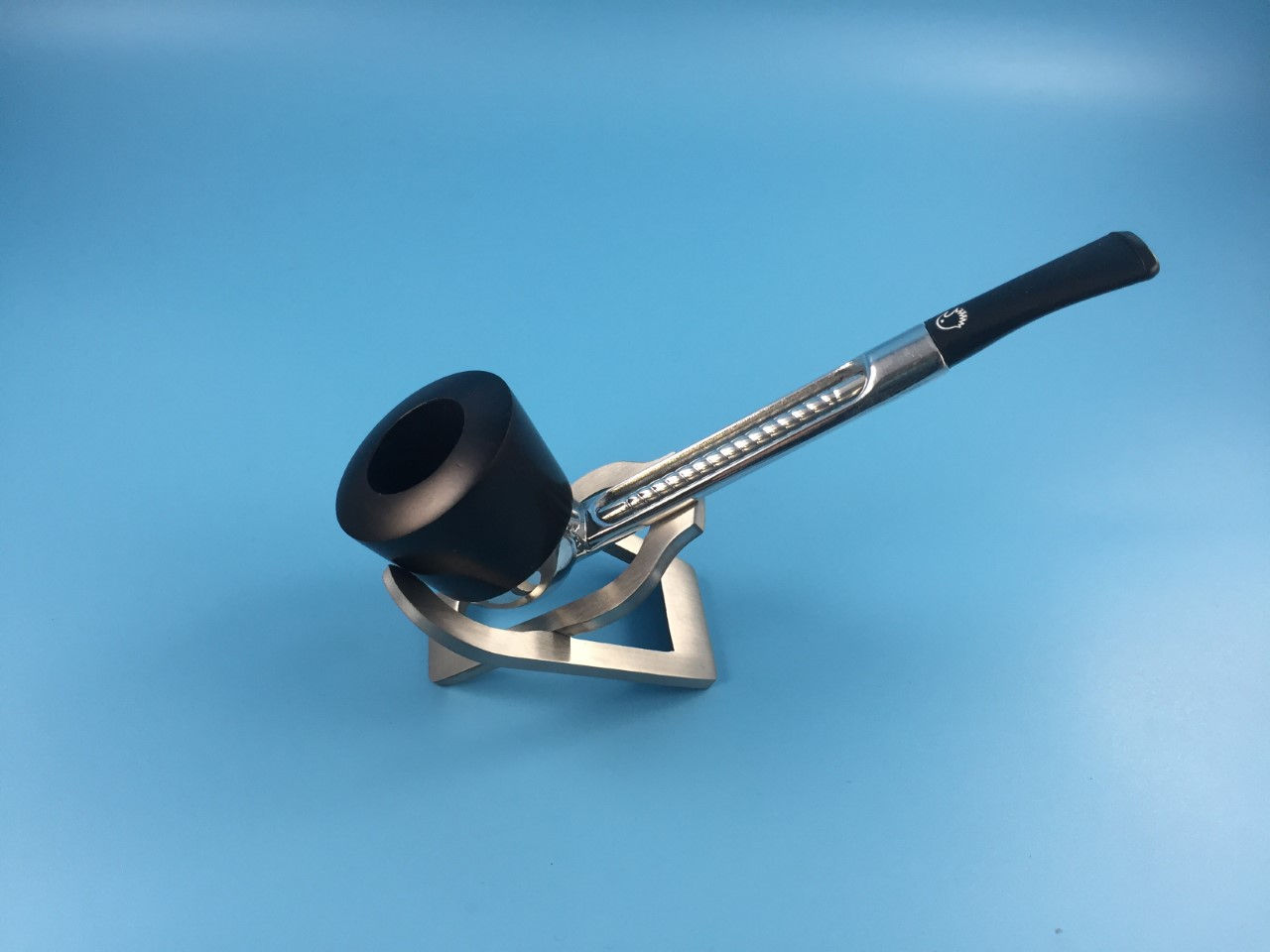 Falcon Pipe