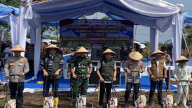 West Sumatra Regional Government Appreciates MEKAR’s Support in the Simultaneous Corn Planting Program