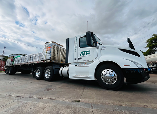 Flatbed trailer transport.heic