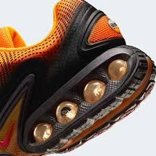 Thumbnail: Nike Air Max Dn SE Laser Comet
