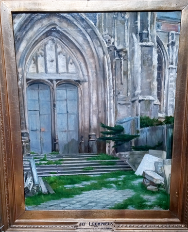 V042 - Entrée desaffectée de l'église du Sablon (1887)