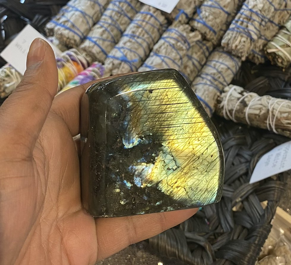 Thumbnail: Freeform Labradorite 