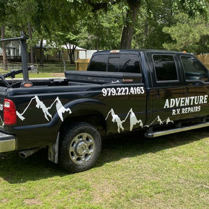 Adventure RV Spot Graphics
