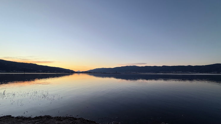 謹んで新春のお慶びを申し上げます